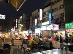 -六合夜市