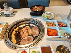 -韩香福烤肉庄园(华夏路店)