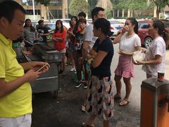 -酒宝荡烧烤(长航局江大路住宅小区店)