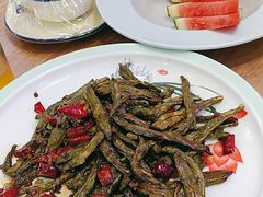 -小柒家第一锹东北菜(城关店)