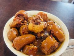 炖猪尾巴-金卯白肉罩火烧