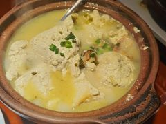 -魏铭鱼头捞饭(晋阳路店)