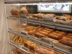 -85度C(生甜甜圈研究工坊·上海平凉店)