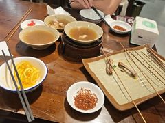 -谢老五跷脚牛肉·非遗传承店