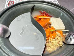 -生活如沸·顺德水牛奶火锅(大学路店)