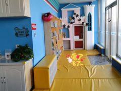 -小泳士游泳训练基地(芥园西道店)