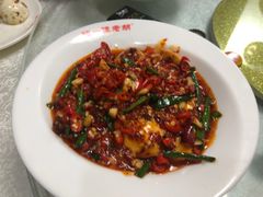 -独一佳老胡湘菜馆(矿山路店)