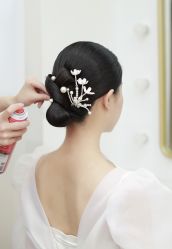 -洋洋婚纱品牌集合店