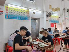 -陈老添美食店(宝华路店)