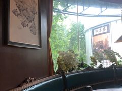 -沪小胖小龙虾(淮海中路旗舰店)