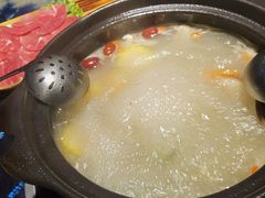 滋补羊汤锅-恋羊时代黑山羊火锅(滨海大道店)