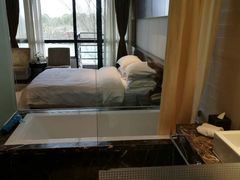 -上海怡沁园度假酒店