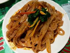 岐山擀面皮-令氏家外家周秦食府(高新店)