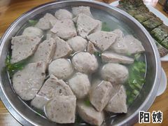 肉饼丸子汤-南门老五腐乳粿