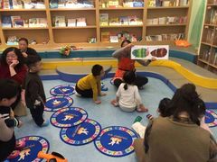 -戊辰亲子游泳俱乐部