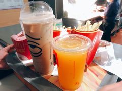 -麦当劳(东方时代广场分店)