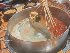 -乐山串串香老火锅(鼓楼店)