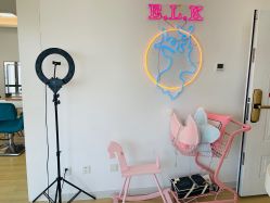 -E.L.K造型momopark店