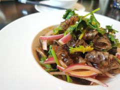 -河畔春天时尚餐厅