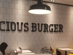 -麦当劳(虹口星荟中心店)