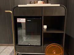 -朵兰达V酒店(成都春熙路太古里国金中心店)