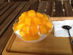 芒果冰沙-小恶魔甜品