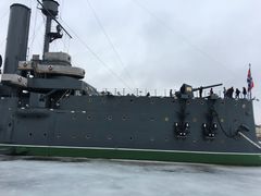 -阿芙乐尔号巡洋舰