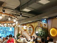 大堂-聚点串吧·北京烧烤(赵登禹路店)