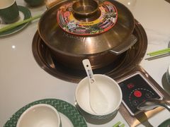 -润园四季椰子鸡火锅(卓越INTOWN店)