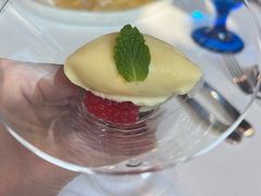 -AZUR聚(香格里拉饭店)