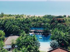 -三亚湾海居铂尔曼度假酒店