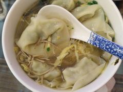 -笑来喜馄饨小笼工坊店(湖滨街店)