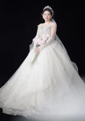 -青禾蒙娜丽莎婚纱摄影(武汉总店)