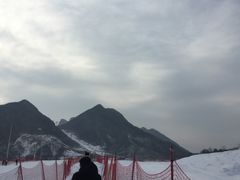 -荣盛康旅野三坡滑雪场