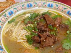 -金杨拉面王小吃面馆·牛三宝面·红烧牛肉粉