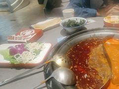-生活如沸·顺德水牛奶火锅(大学路店)