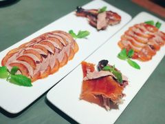 鱼子酱配枣酥香烤鸭-晟永興烤鸭店(五道口店)
