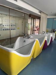 -菁幼月子会所(儿童医院店)