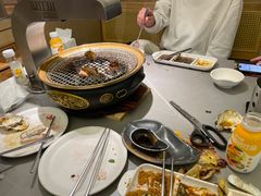 -山焱·炭火自助烤肉(周浦万达店)