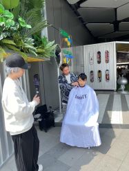 -Tloml salon