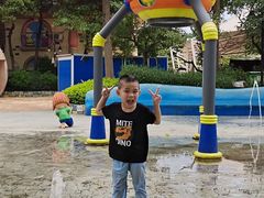 -史努比缤纷世界
