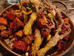 -SISTERS BAR RESTAURANT川意酒馆(嘉善老市H楼店)
