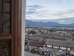 -阿婆情腊排骨火锅(金虹路店)