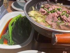-全牛匠·乐山跷脚牛肉(新中关店)