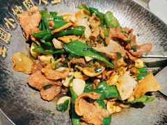 -费大厨辣椒炒肉(黄兴中心广场店)