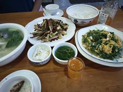 -漁耕小厨农家院(武当山店)