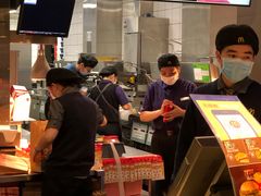 -麦当劳(广州新港东路第二分店)