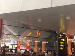 -麦当劳(吴圩机场店)