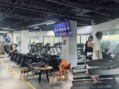 -超鹿运动(融侨锦江店)