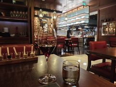 -恰餐厅及酒吧 CHAR Bar & Grill (北京丽都皇冠假日店)